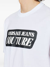 Curved Emblem Box-Print Cotton Tee