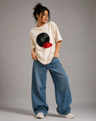 Vinyl Kiss – Image Graphic Oversized Tee