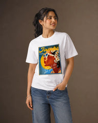 Sunlit Daisy Muse Graphic Tee